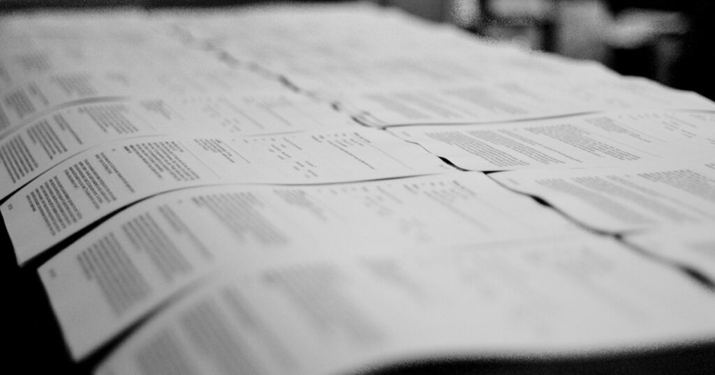 Conferir e analisar uma série de documentos dentro do comércio exterior é fundamental